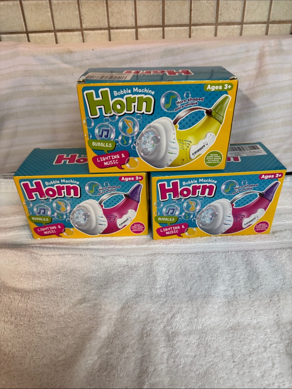Horn Bubble Machine - Light & Music Bubble Toy (2Yellow, 1Pink) Lot of 3